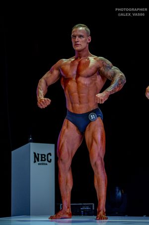 CLASSIC PHYSIQUE НОВИЧКИ